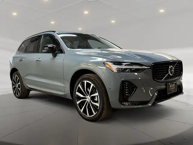 2024 Volvo XC60 B5 PLUS DARK CUIR TOIT PANO NAV 4RM in Cars & Trucks in Laval / North Shore - Image 4