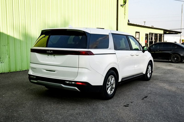 2024 Kia Carnival LX • REAR CAM • LANE KEEP ASSIST • CP/AA in Cars & Trucks in Ottawa - Image 3