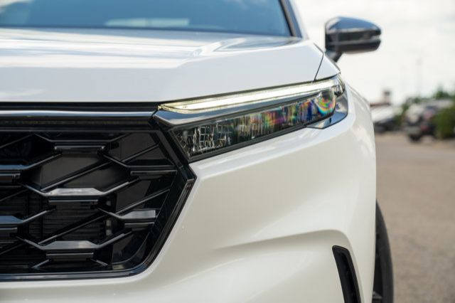 2026 Honda CR-V Hybrid Sport in Cars & Trucks in Edmonton - Image 4