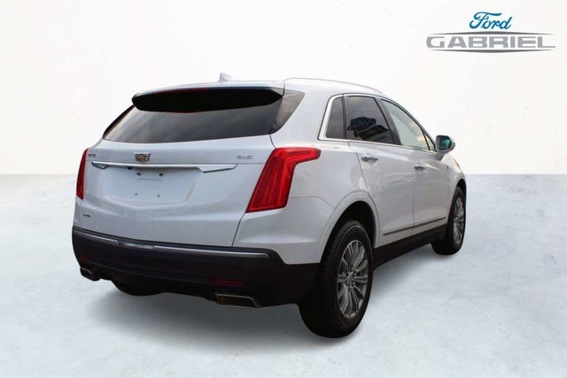 2017 Cadillac XT5 Luxury AWD in Cars & Trucks in City of Montréal - Image 3