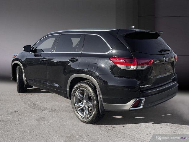2017 Toyota Highlander Limited | 3rd Row | Leather | Warranty in Cars & Trucks in Cambridge - Image 3