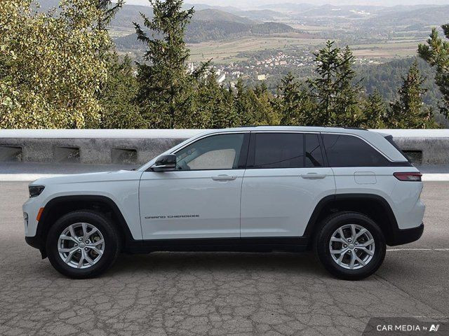 2023 Jeep Grand Cherokee Limited in Cars & Trucks in Moncton - Image 2