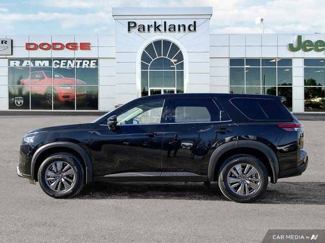 2024 Nissan Pathfinder in Cars & Trucks in St. Albert - Image 2
