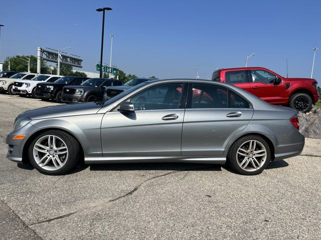 2014 Mercedes-Benz C-Class C 300 | LEATHER SEATS| SUNROOF in Cars & Trucks in Kitchener / Waterloo - Image 3