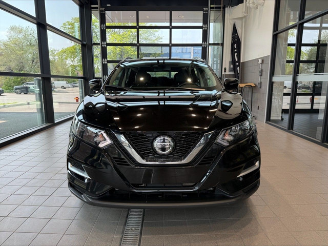 2021 Nissan QashqaiSL in Cars & Trucks in City of Montréal - Image 2