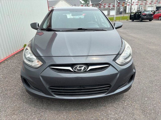 2012 Hyundai Accent GLS 5-Door in Cars & Trucks in Ottawa - Image 2
