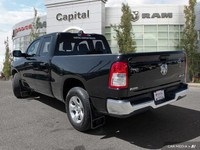 This Ram 1500 has a strong Gas/Electric V-6 3.6 L/220 engine powering this Automatic transmission. B... (image 3)