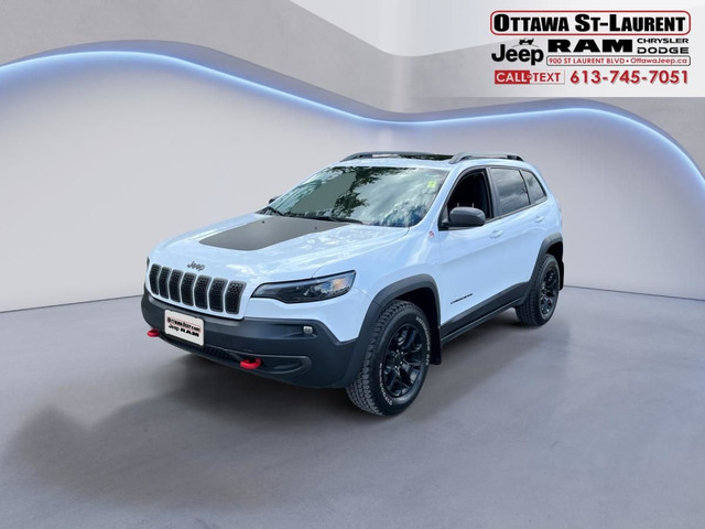 2021 Jeep Cherokee 4x4 Trailhawk in Cars & Trucks in Ottawa - Image 3