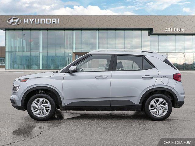 2022 Hyundai Venue Preferred in Cars & Trucks in Mississauga / Peel Region - Image 2