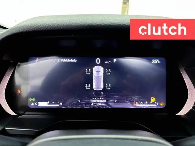 2023 Jeep Grand Cherokee Altitude 4x4 w/ Apple CarPlay, Heated F dans Autos et camions dans Ottawa - Image 27