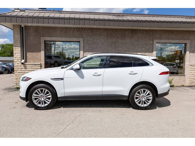 2017 Jaguar FPACE 35t PRESTIGE AWD | PANO ROOF | LEATHER | MERID in Cars & Trucks in Winnipeg - Image 4