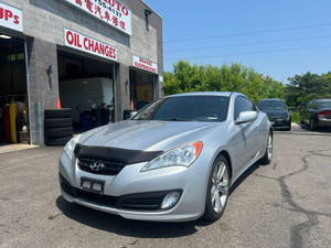 2010 Hyundai Genesis Coupe Premium • 6 Spd-Man • Clean Carfax