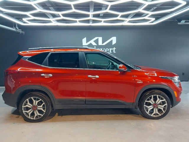 2023 Kia Seltos CERTIFIÉ 1 PROPRIÉTAIRE BAS KILOMÉTRAGE in Cars & Trucks in Laval / North Shore - Image 2