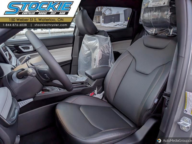 2023 Jeep Compass Limited - Leather Seats - Park Assist in Cars & Trucks in Kitchener / Waterloo - Image 4
