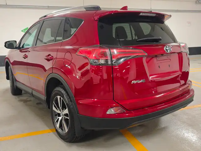 2018 Toyota RAV4 LE62937537247363121
