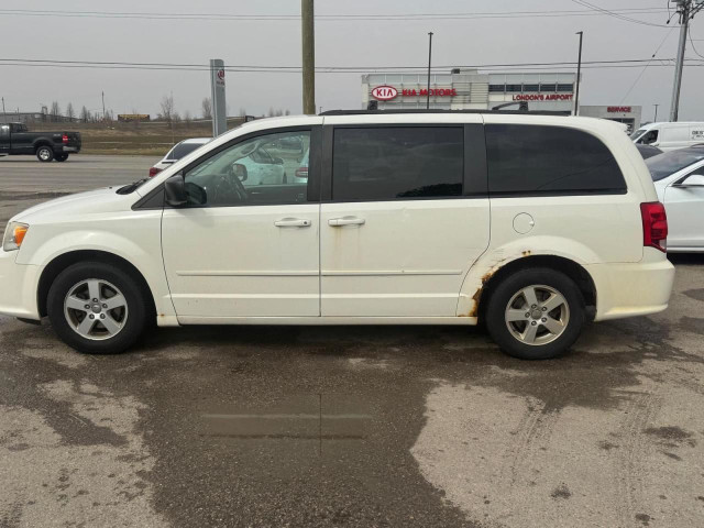 2012 Dodge Grand Caravan SXT, ALLOYS, STOWNGO, RUNS WELL, AS IS  in Cars & Trucks in London - Image 2