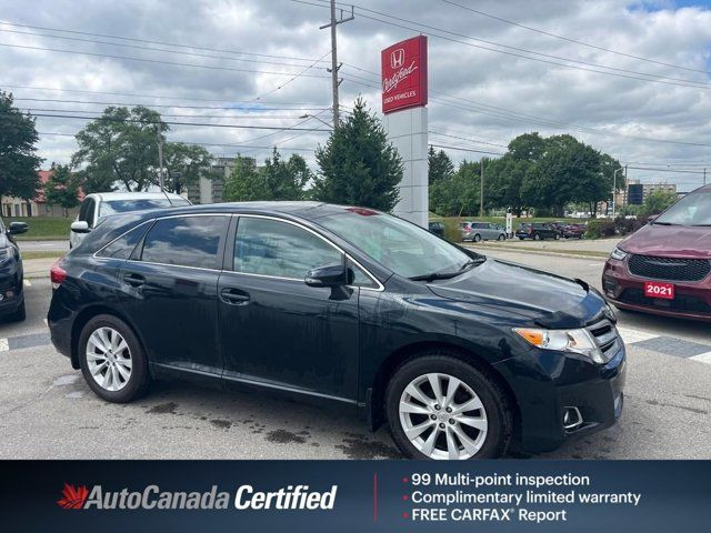 2013 Toyota Venza One Owner | Leather | Sunroof | in Cars & Trucks in London
