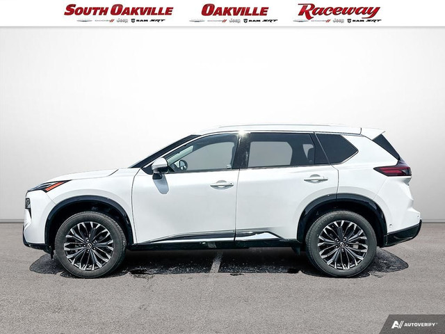 2024 Nissan Rogue PLATINUM | HEATED SEATS | NAVI | SUNROOF | CAR in Cars & Trucks in Oakville / Halton Region - Image 3