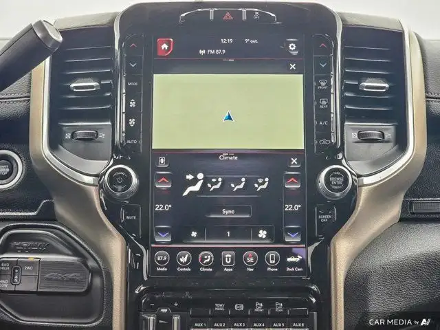 2020 Ram 3500 Laramie | Aisin Trans | Dually | Long Box in Cars & Trucks in Grande Prairie - Image 20