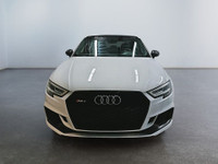 Blainville Chrysler est ravi de vous presenter cet Audi RS3 TFSI 2019 blanc, une veritable perle rar... (image 1)