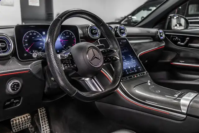 2023 Mercedes-Benz C300 4MATIC Sedan | Premium | Night | Carplay in Cars & Trucks in City of Montréal - Image 25