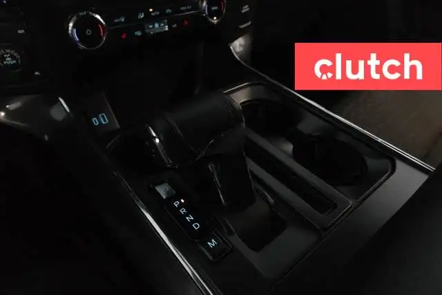 2022 Ford F-150 XLT SuperCrew 6 1/2 ft 4x4 w/ Apple CarPlay;, Re in Cars & Trucks in Bedford - Image 28