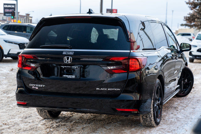  2024 Honda Odyssey Black Edition in Cars & Trucks in Edmonton - Image 2