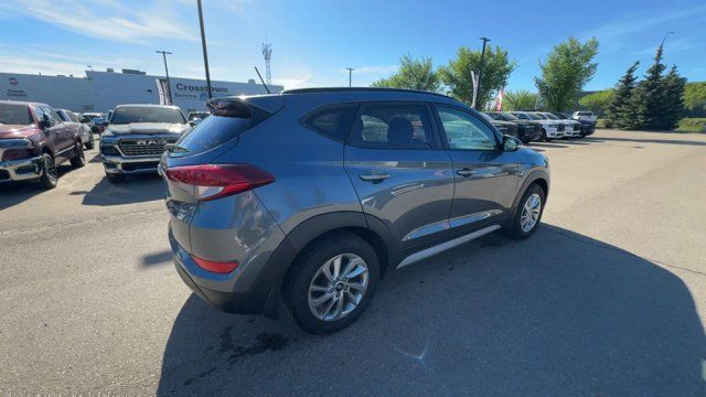 2017 Hyundai Tucson SE | Leather Seats | Backup Camera in Cars & Trucks in Edmonton - Image 3