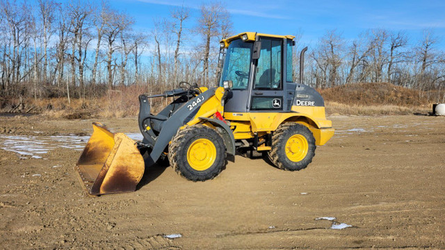 2007 John Deere 244J Wheel Loader in Farming Equipment in Lloydminster - Image 4