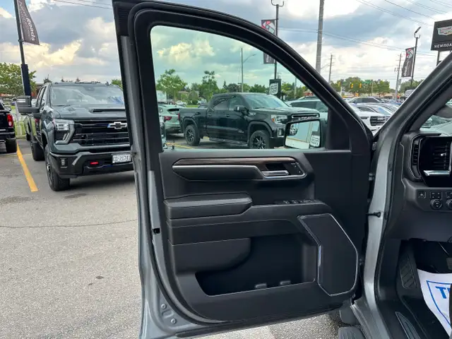 2024 Chevrolet Silverado 1500 RST in Cars & Trucks in Markham / York Region - Image 11