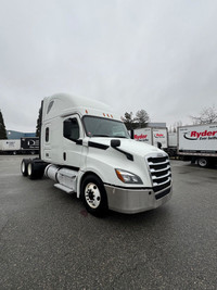 Ryder Stock ID: 876534 Transmission Type/Speed: Auto 10 Engine: DIESEL X15'17 500/1800 Horse Power:... (image 4)