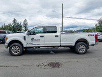 This 2020 Ford Super Duty F-350 SRW Crew Cab XLT is ready for work or play. Boasting a powerful 6.7L... (image 3)