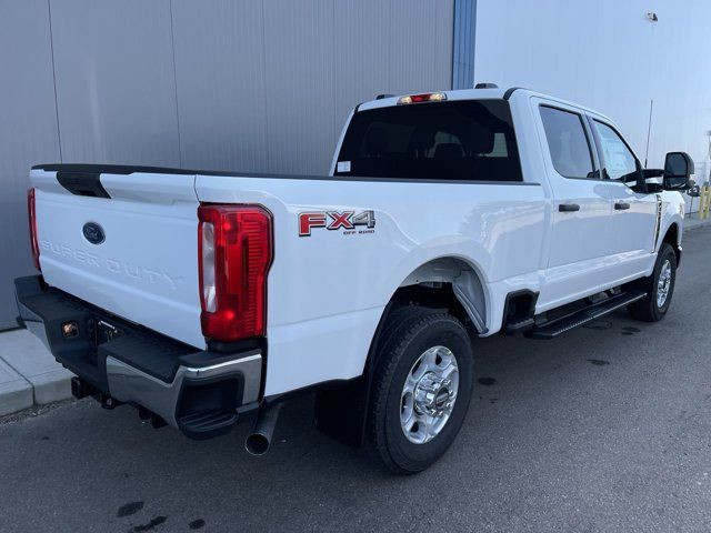 2026 Ford Super Duty F-350 SRW XLT in Cars & Trucks in Strathcona County - Image 4