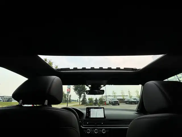 2025 Honda Civic Hybrid Sport Touring **POWER MOONROOF**AMAZI... dans Autos et camions dans Grande Prairie - Image 14
