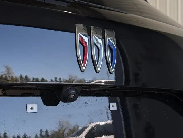 2025 Buick Envision Sport Touring- Remote Start - Tech/Safety in Cars & Trucks in Barrie - Image 15