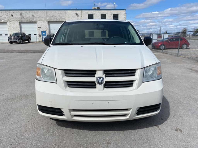  2009 Dodge Grand Caravan SE in Cars & Trucks in Barrie - Image 2