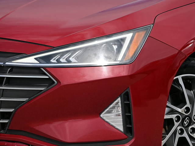 2020 Hyundai Elantra Luxury ~Heated Leather ~Bluetooth ~Sunroof  in Cars & Trucks in Barrie - Image 2