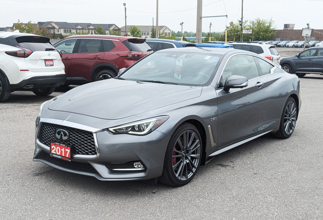 2017 Infiniti Q60 Red Sport 400 in Cars & Trucks in Oshawa / Durham Region - Image 4