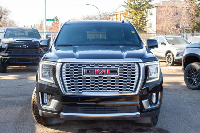 2022 GMC Yukon 4WD Denali in Cars & Trucks in Edmonton - Image 3