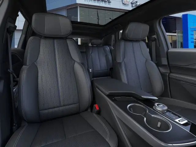2025 Cadillac LYRIQ Sport in Cars & Trucks in Oakville / Halton Region - Image 20