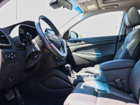 2020 Hyundai Tucson Preferred AWD Rugged Soul, Refined Heart Craving a crossover thats equal parts c... (image 8)