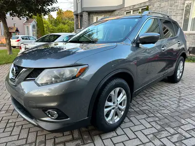 Excellente Condition 2016 Nissan Rogue SV AWD, Toit Panoramique, Navigation, 360 Cameras, Blind Spot...