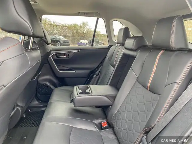 2024 Toyota RAV4 Trail AWD Sunroof Nav Capable Heated Leather in Cars & Trucks in St. Albert - Image 27