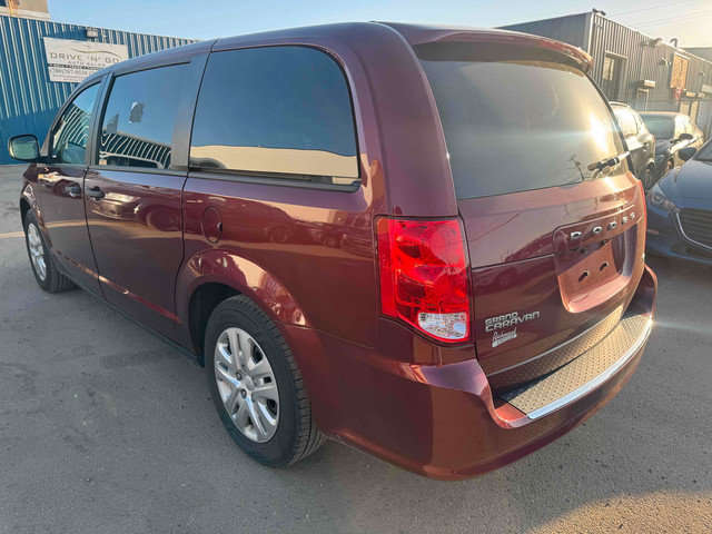 2019 Dodge Grand Caravan Se, 7 Passenger, Clean Carfax, Financin in Cars & Trucks in Edmonton - Image 4