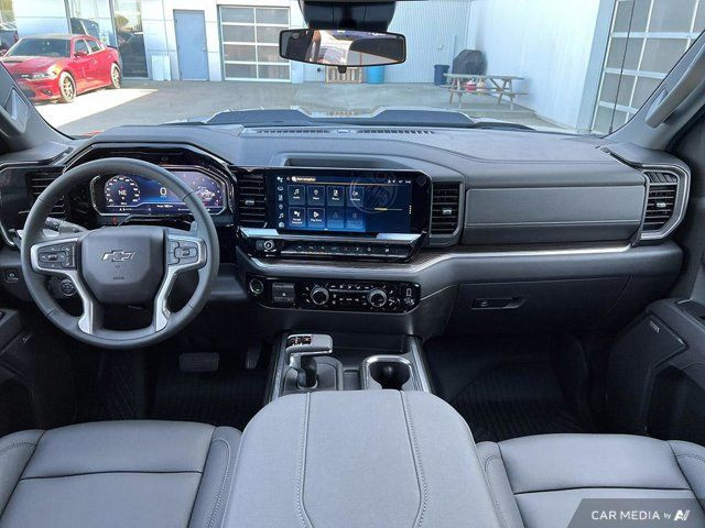 2025 Chevrolet Silverado 1500 LT Trail Boss 4WD Crew Cab in Cars & Trucks in Strathcona County - Image 4