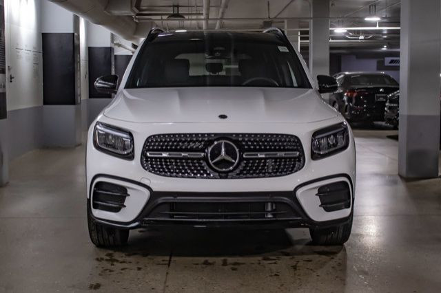 2025 Mercedes-Benz GLB GLB 250 4MATIC SUV in Cars & Trucks in Edmonton - Image 3