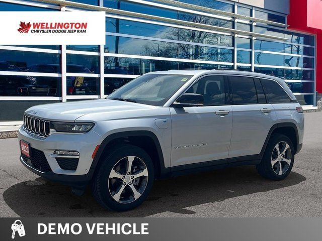 2023 Jeep Grand Cherokee 4xe Navigation | Pano Roof | Rear Seat in Cars & Trucks in Guelph
