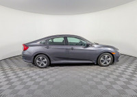 Roll up in style in our Accident Free 2021 Honda Civic LX Sedan that's stunning in Modern Steel Meta... (image 4)