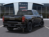 Ce GMC Sierra 1500 2025 est démonstrateur et prêt à répondre à vos besoins quotidiens, que ce soit p... (image 3)