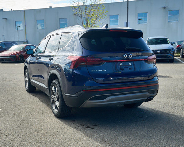 2021 Hyundai Santa Fe Essential | Awd | Adaptive Cruise in Cars & Trucks in Edmonton - Image 3